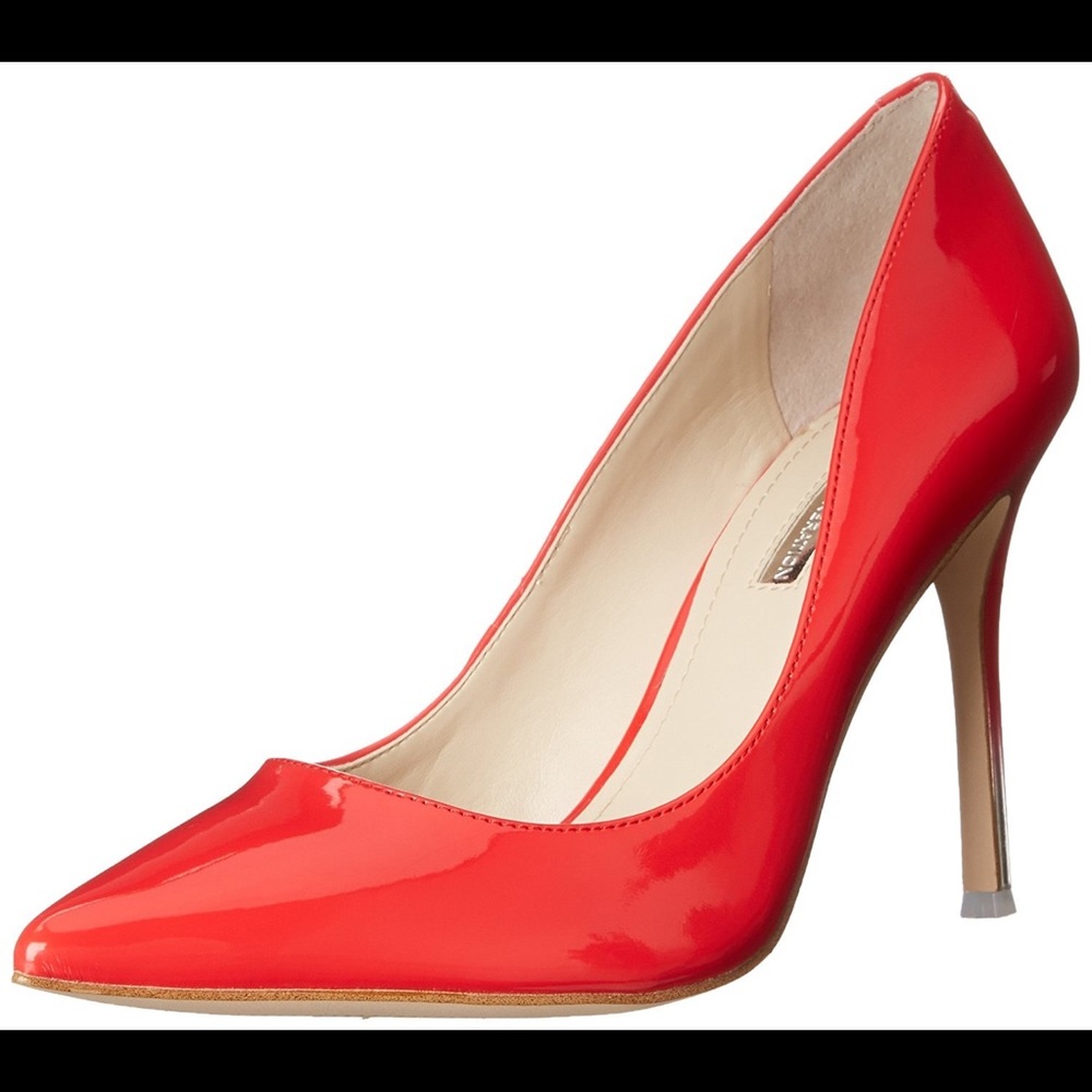 BCBGeneration Treasure Pump - Patent Leather 8.5